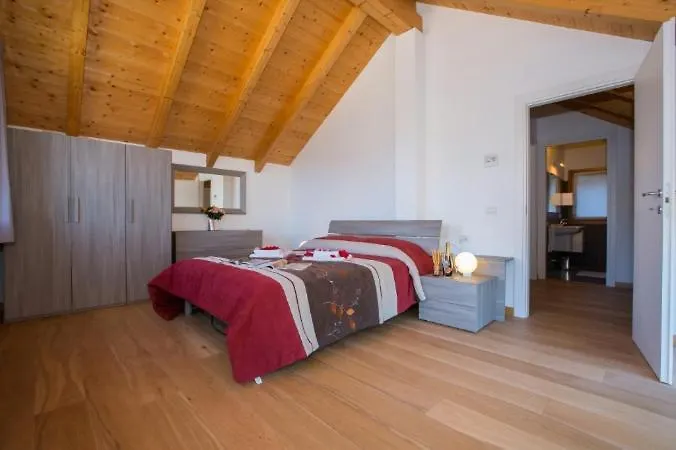 Paradiso Del Lago T4 Bellano 0*,  Ιταλία